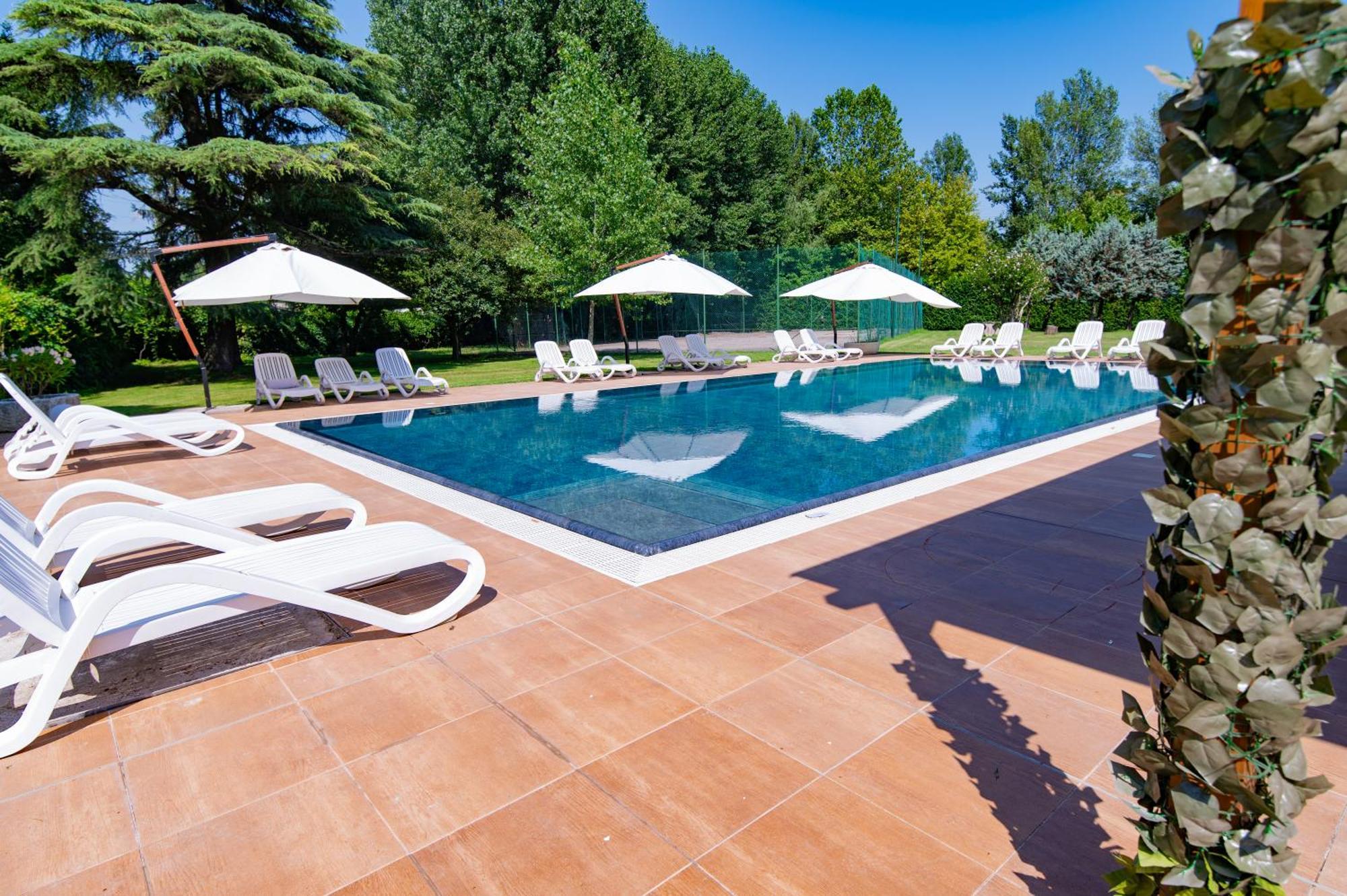Villa Vitti'S - Verona Est Camping San Martino Buon Albergo Exterior photo