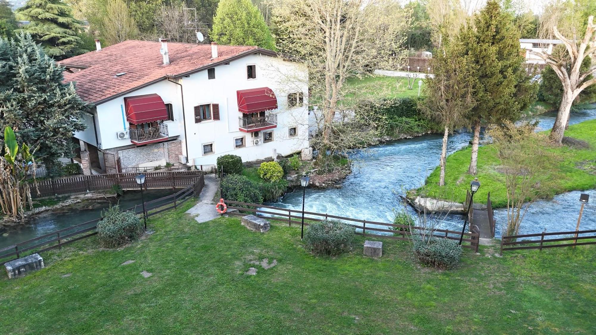 Villa Vitti'S - Verona Est Camping San Martino Buon Albergo Exterior photo